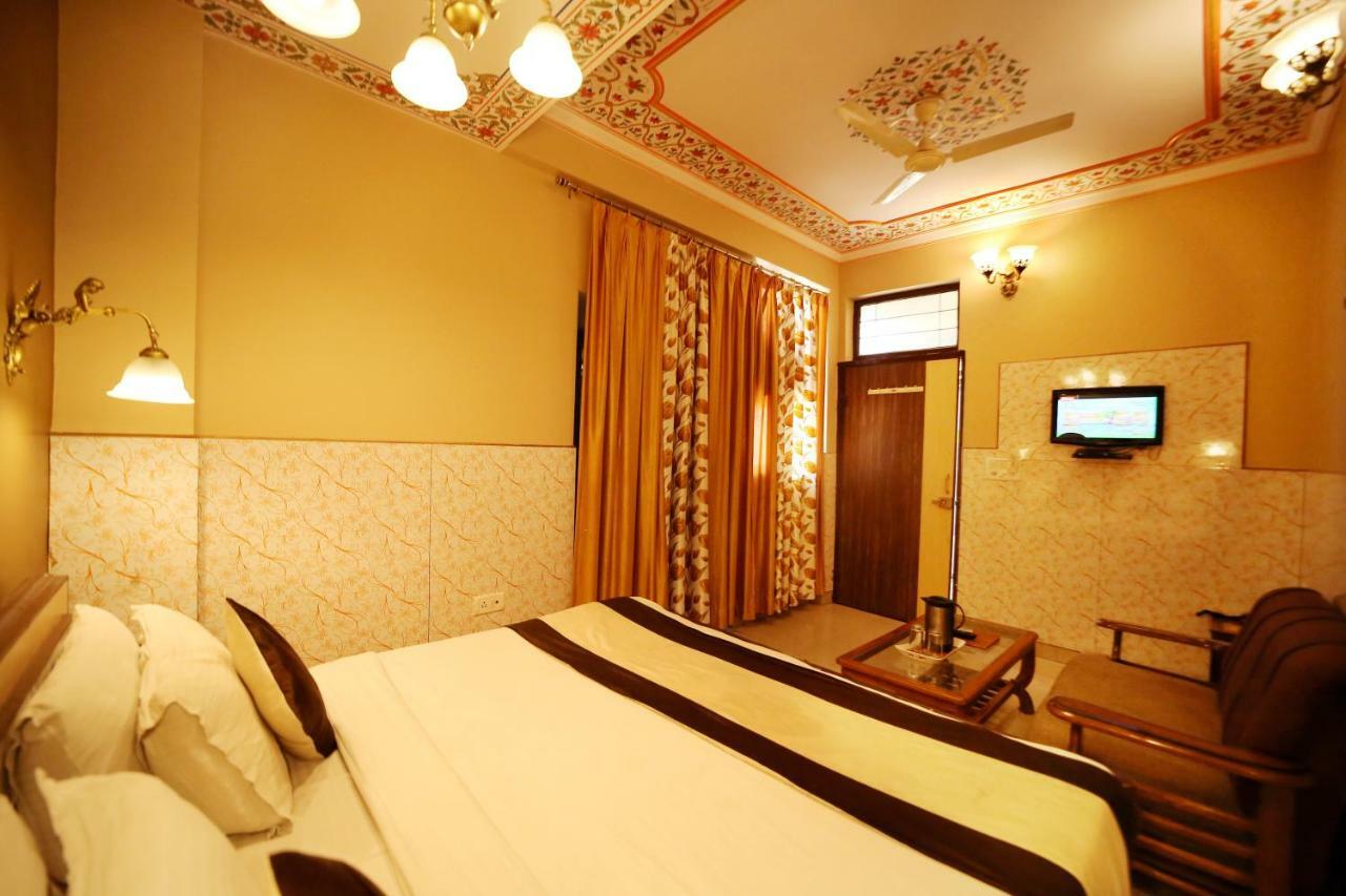 Hotel Golden Heritage Jaipur Eksteriør bilde